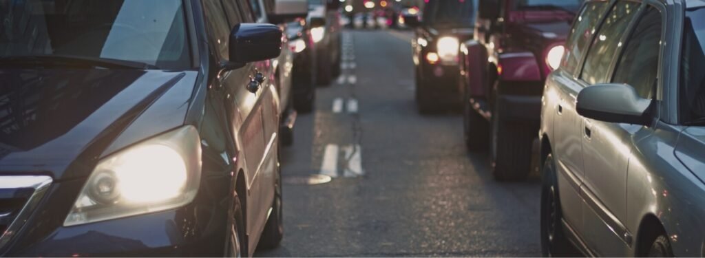 car-img